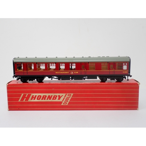 1005 - A boxed Hornby-Dublo No.4071 BR Restaurant Car, unused. Model has a slight indentation on the roof, ... 