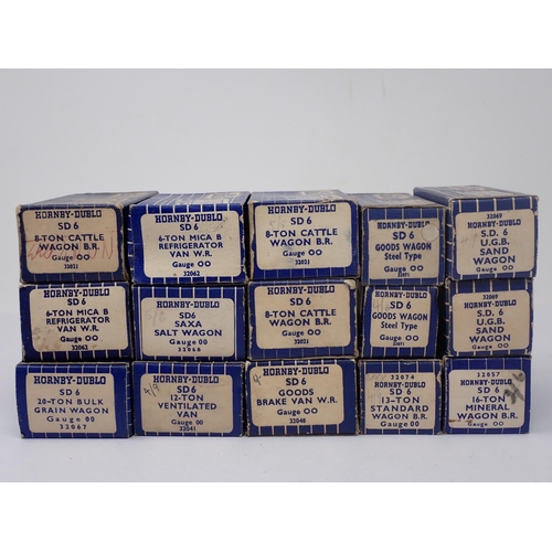 1032 - Fifteen boxed Hornby Dublo SD6 Wagons as per photos. Excellent to mint, some have not been run. Boxe... 