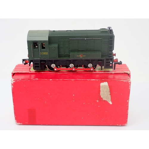 1034 - A boxed Hornby-Dublo No.2231 0-6-0 Diesel Shunter, mint condition. Model appears unused, box in exce... 