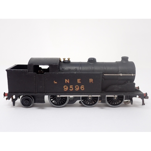 1036 - A rare Hornby-Dublo EDG7 LNER Tank Goods Set with Royal Scot Box. This rare set has a factory date s... 