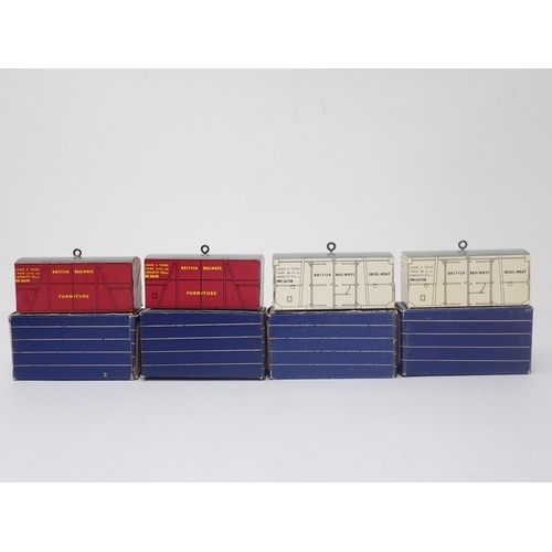 1055 - Two boxed Hornby-Dublo Insulated Meat Containers and two boxed Furniture Containers. Containers in s... 