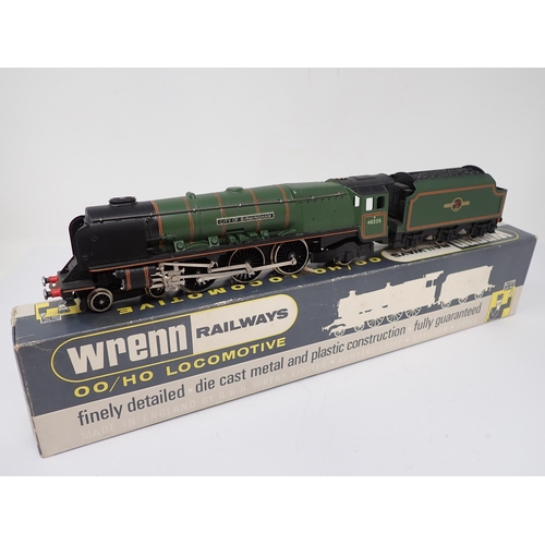 1074 - A boxed Wrenn 00 gauge W2228 'City of Birmingham' in BR green livery. Near mint condition, appears u... 