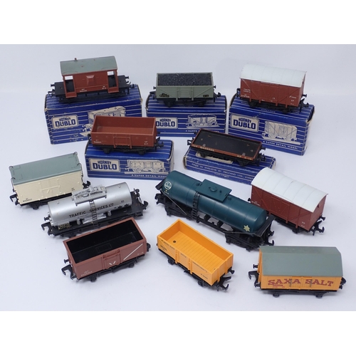 1086 - Five boxed Hornby-Dublo SD6 Wagons, an unboxed Caustic Liquor Wagon, an unboxed brown Mineral Wagon ... 