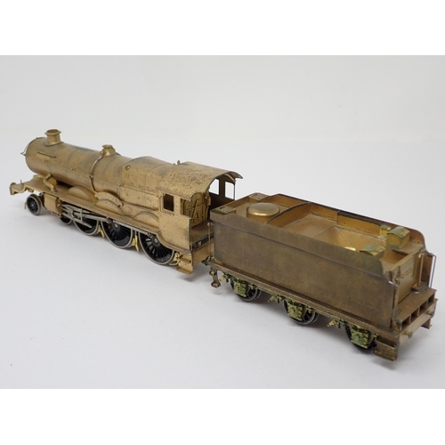 1090 - A boxed Fulgurex No.190 4-6-0 King Class unpainted Locomotive. Brass has surface marked with age. Bo... 