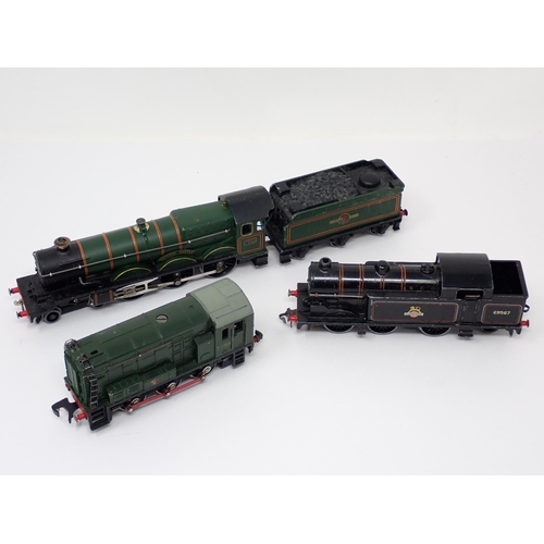 1091 - An unboxed Hornby-Dublo 3-rail LT20 'Bristol Castle' Locomotive VG-Exc, an unboxed EDL7 0-6-2T GC, a... 