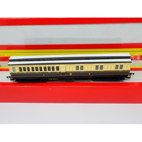 1095 - Two boxed Hornby 00 gauge No.4141 LMS Coronation Composite Coaches, two boxed No.4142 Coronation Bra... 