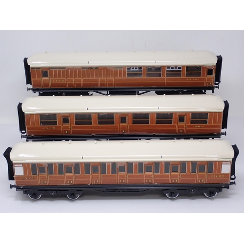 1102 - A boxed Ace Train 0 gauge Set of four LNER C4 Coaches. Unused with no signs of use to wheels, box in... 