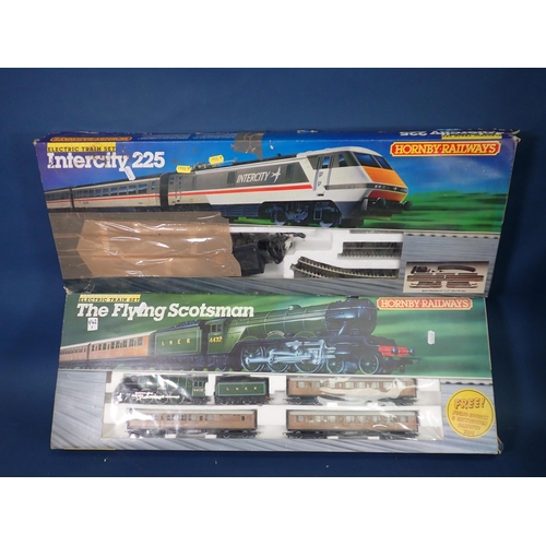 1134 - A boxed Hornby 00 gauge Intercity 225 Set (box damaged) and a boxes 'The Flying Scotsman' Set