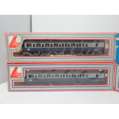 1137 - A boxed Lima 00 gauge DMU, a boxed Lima G.W.R. Railcar and a boxed Airfix Class 31 diesel Locomotive... 