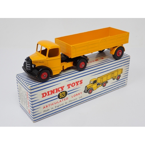 1151 - A boxed Dinky Toys yellow Articulated Lorry