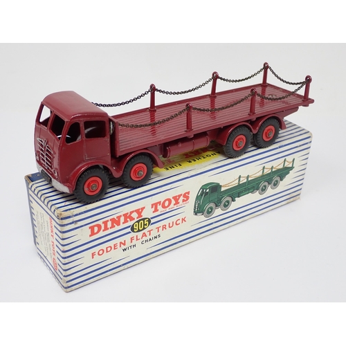 1164 - A boxed Dinky Toys No.905 maroon Foden chain side Flat Truck