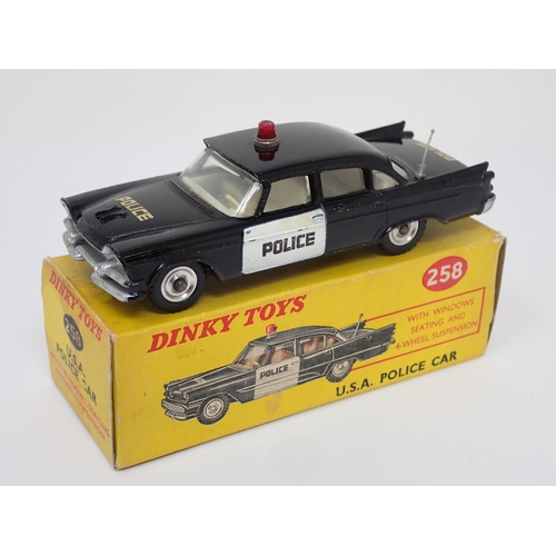 1175 - A boxed Dinky Toys No.258 U.S.A. Police Car