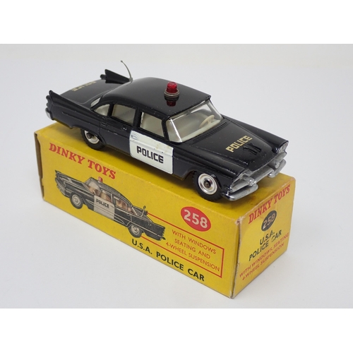 1175 - A boxed Dinky Toys No.258 U.S.A. Police Car