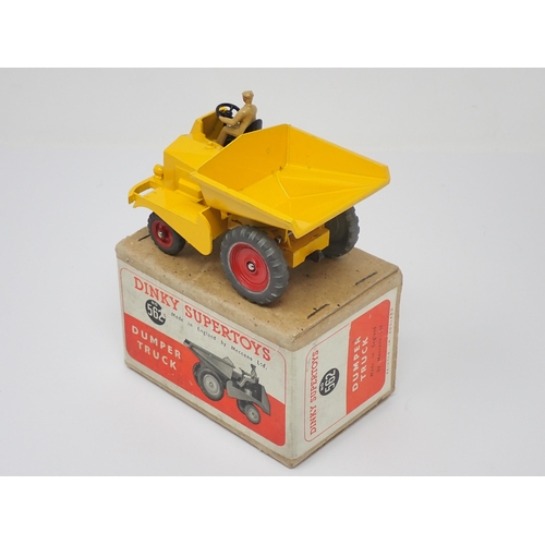 1178 - A boxed Dinky Supertoys No.562 Dumper Truck with packing