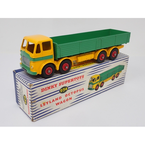 1183 - A boxed Dinky Supertoys No.934 Leyland Octopus Wagon