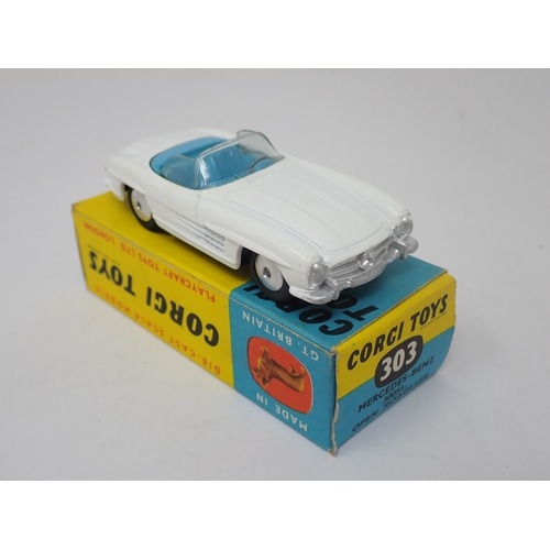 1189 - A boxed Corgi Toys No.303 white Mercedes-Benz 300SL Open Roadster