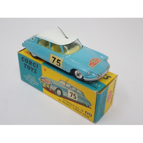 1197 - A boxed Corgi Toys No.323 Monte-Carlo Citroen D.S.19