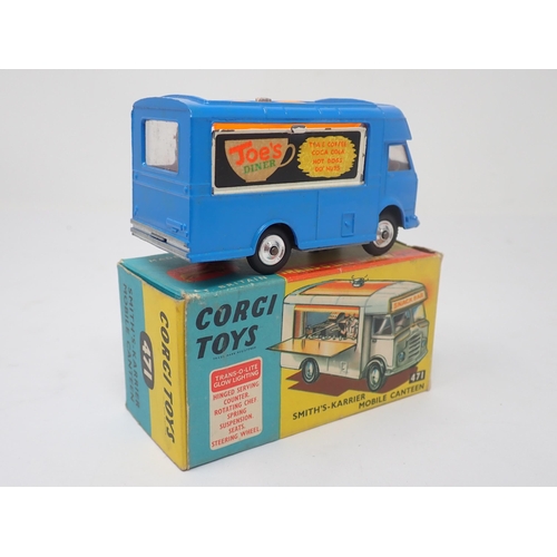 1212 - A boxed Corgi Toys No.471 Smiths-Karrier Mobile Canteen