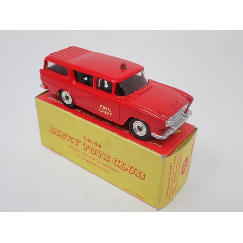 1220 - A boxed Dinky Toys No.257 Canadian Fire Chief's Car