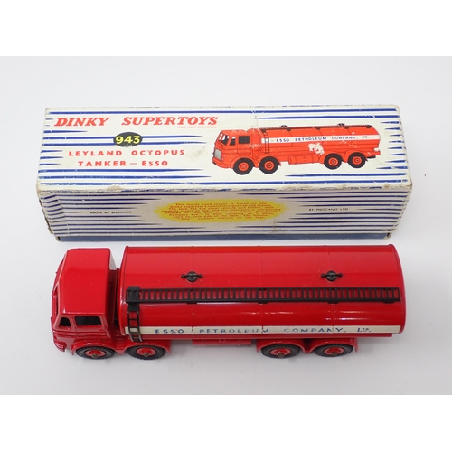 1225 - A boxed Dinky Superyoys No.943 Leyland Octopus 'Esso' Tanker