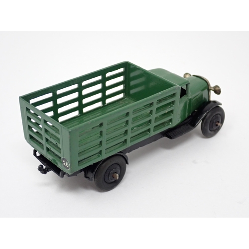 1241 - A Dinky Toys 25F green Farm Produce Wagon