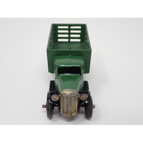 1241 - A Dinky Toys 25F green Farm Produce Wagon