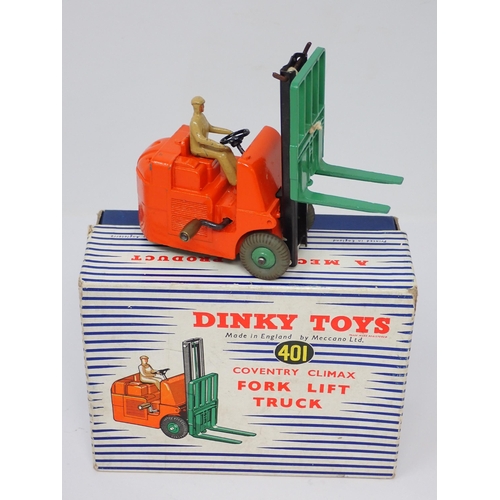 1250 - A boxed Dinky Toys No.971 Coles Mobile Crane, a No.961 Blaw-Knox Bulldozer (reproduction tracks) and... 