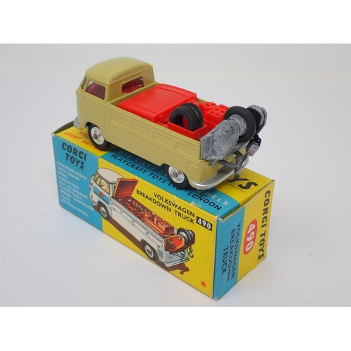 1255 - A boxed Corgi Toys No.490 Volkswagen Breakdown Truck