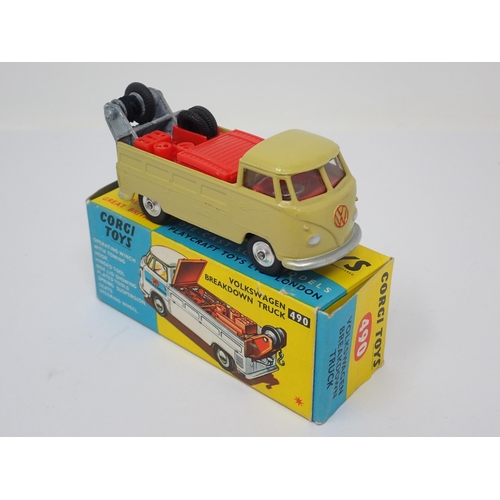 1255 - A boxed Corgi Toys No.490 Volkswagen Breakdown Truck