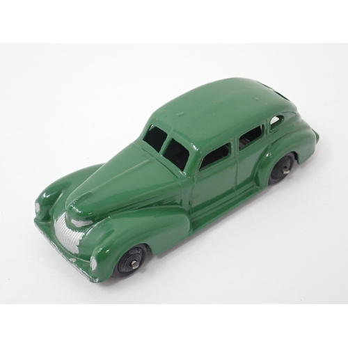 1269 - A Dinky Toys No.39E green Chrysler