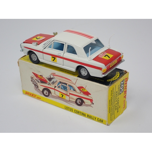 1279 - A boxed Dinky Toys No.205 Lotus Cortina Rally Car