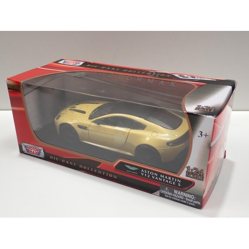 1291 - Two boxed Motor Max 1:24 scale Models and a Proswon 1:32 Model, City Cruise Nissan GT-R