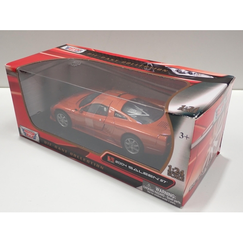 1291 - Two boxed Motor Max 1:24 scale Models and a Proswon 1:32 Model, City Cruise Nissan GT-R