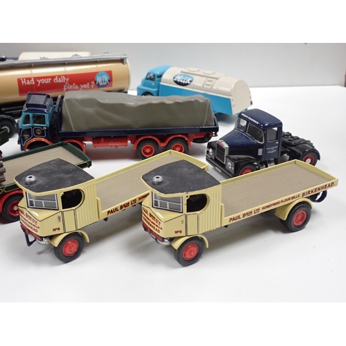 1297 - A box of unboxed Corgi Commercial Vehicles