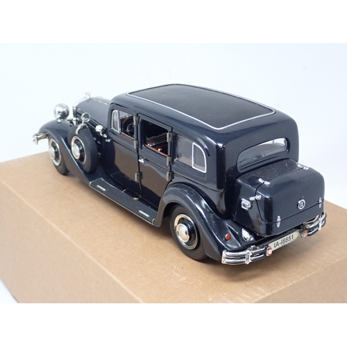 1303 - An unboxed 1:18 scale Ricko Horch 851 Pullman