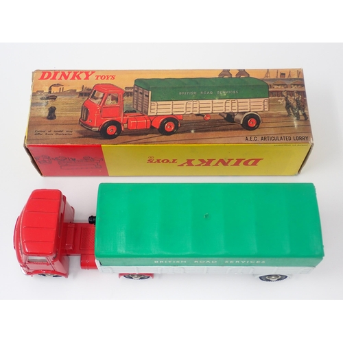 1410 - A boxed Dinky Toys No.914 A.E.C. Articulated Lorry