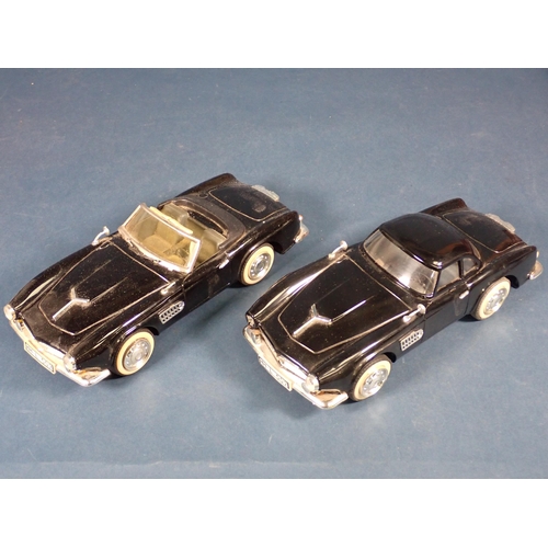 1429 - Two boxed Luxe Car Heavy Gauge Sedans