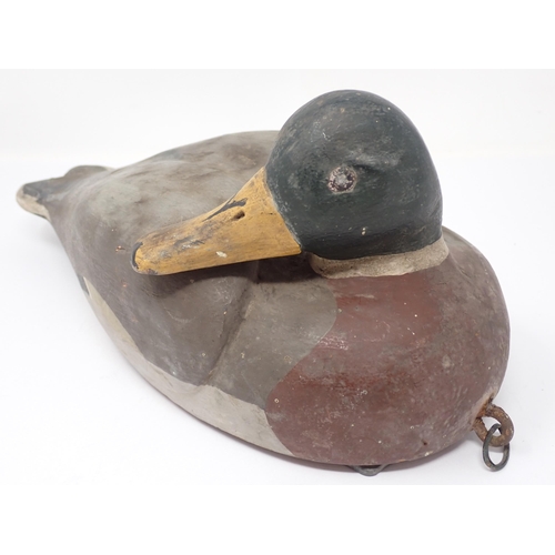 1562 - A vintage carved and painted Mallard drake Decoy with tethering lead eyelet 12 1/2in L