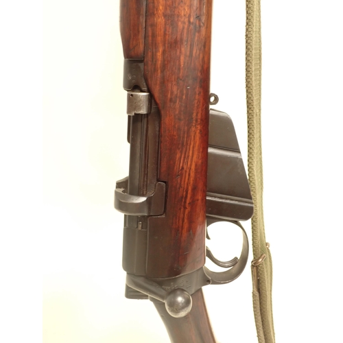 1463 - A de-activated short magazine Lee-Enfield Rifle Mk.III* dated 1915, complete with Boyonet, Sling and... 