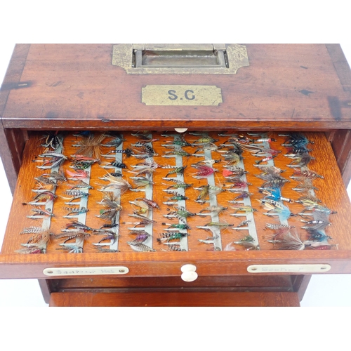 1544 - A late 19th or early 20th Century transportable mahogany Trout Fly Fishing Reservoir or Cabinet. Unb... 