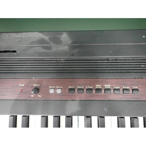 378 - A Roland EP-77 Digital Piano