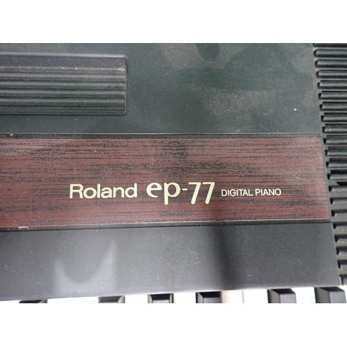 378 - A Roland EP-77 Digital Piano