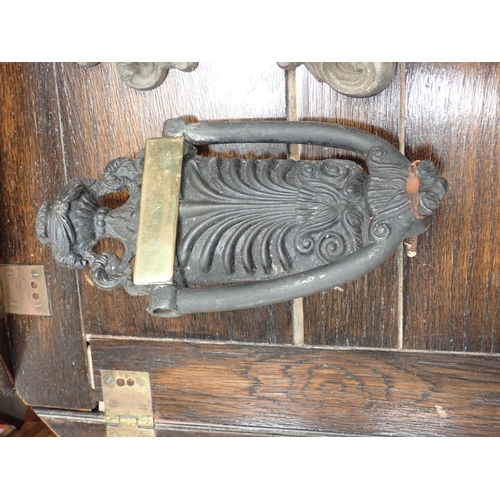 667 - A box of various Door Knockers