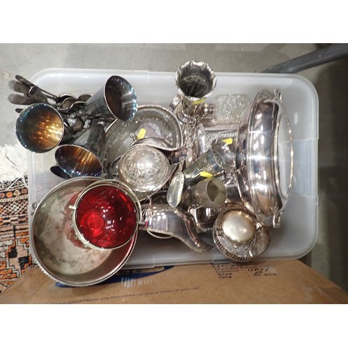 473 - Three boxes of Metalware including copper Tray, Jardiniere, Watering Can, Kettle, oak Book Trough, b... 