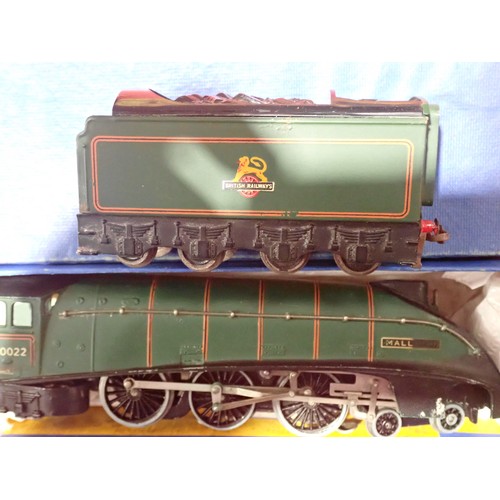 1075 - A boxed Hornby-Dublo L11 'Mallard' Locomotive and tender, boxed Hornby-Dublo EDL17 0-6-2T Locomotive... 