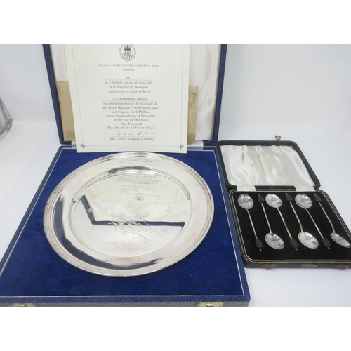 89 - A Limited Edition silver Plate commemorating the marriage of Princess Anne and Mark Phillips, London... 