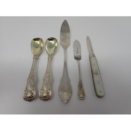 134 - A pair of William IV silver Salt Spoons, King's pattern, London 1833, maker: W.C., two silver Butter... 