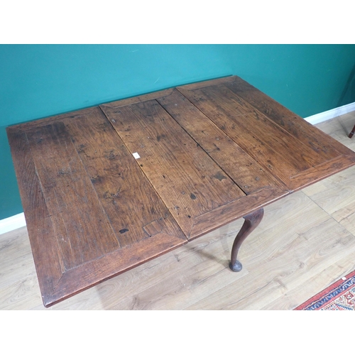 519 - An 18th Century and later oak dropleaf Dining Table on pad feet 3ft 3in W x 2ft 5in H