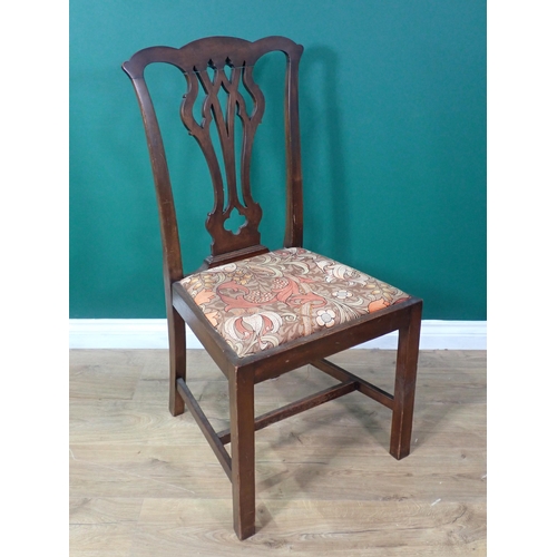 33 - Three Georgian style mahogany Dining Chairs with pierced splat backs and drop in seats