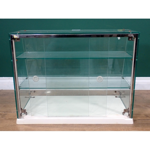 583 - A Seal Brand glass Counter Display Cabinet 2ft W x 1ft 7in H